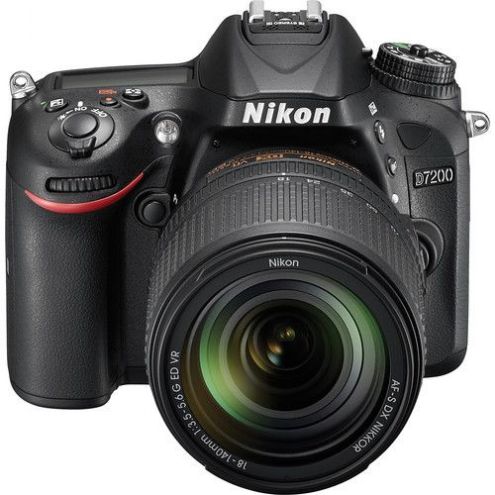 Nikon D7500 DSLR Camera with 18-140mm Lens